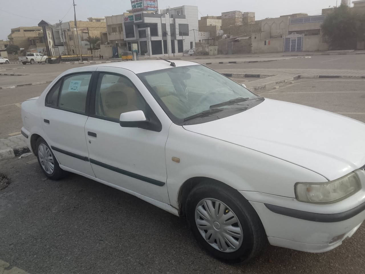 سلام عليكم سياره سمند رقم قادسيه مكان السياره العماره سياره بسمي بيع او مراوس سعر 50 او مراوس اوبتره  لاتصال أو واتساب ***********
