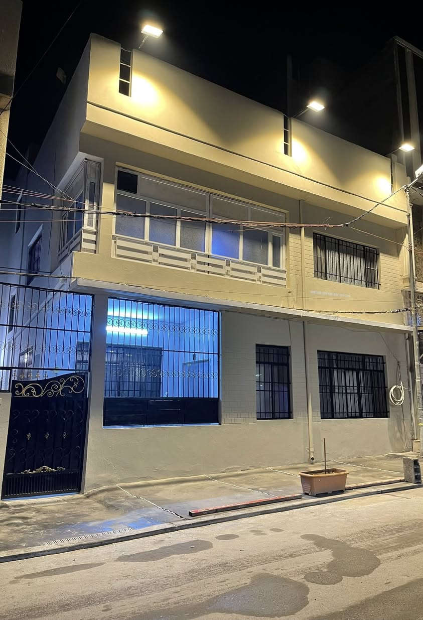 ⛳️ للبيع ⛳️ دار في منطقة الاعظمية الكم
راغبةخاتون  شارع مصرف الرشيد    
( عرض الشارع 14متر )
الدار صالح للسكن او الاستثمار 

1 - المساحة 150 متر 
2- الوجهة 10 متر 
3 - مسلح 
4 -سند مستقل 
5-الطابق الأرضي  استقبال / هول / غرف نوم / مطبخ / تواليت + حمام وتواليت 

6 - الطابق الثاني غرف نوم ( 4 ) + مطبخ / وحمام 
7- بيتونه
للاستفسار اكثر الاتصال 
 ☎️***********
