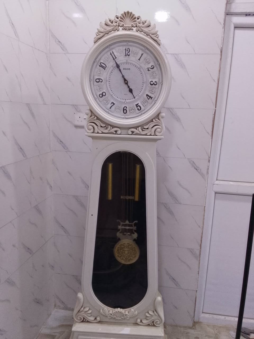 للبيع ابوب عدد 3 قياس 199x88
ساعه 
7734397841
