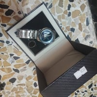 ساعة • للبيع