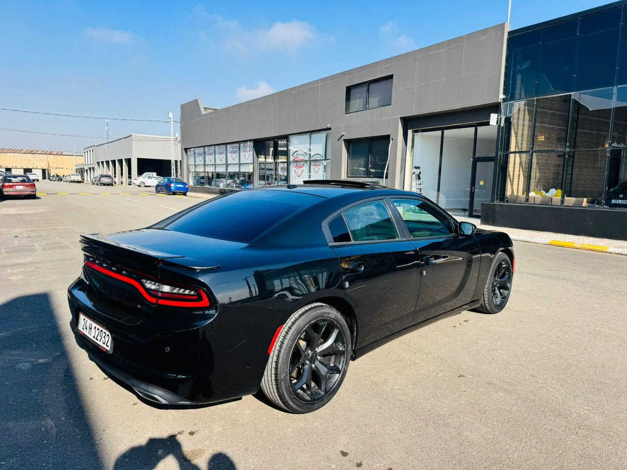 للبيع دوج جارجر موديل 2017 كلين وارد امريكي سيارا ماشي 145 كيلو سيارا اخول جديد بدون صبغ بدون اي شخط وتعديل سيارا جديد موصفات فول سعر 215 ومجال بصيط الطيبين عنوان موصل معرض الاربيعي جديد ☎️ للاستفسار *********** *********** زاخو, دهوك
