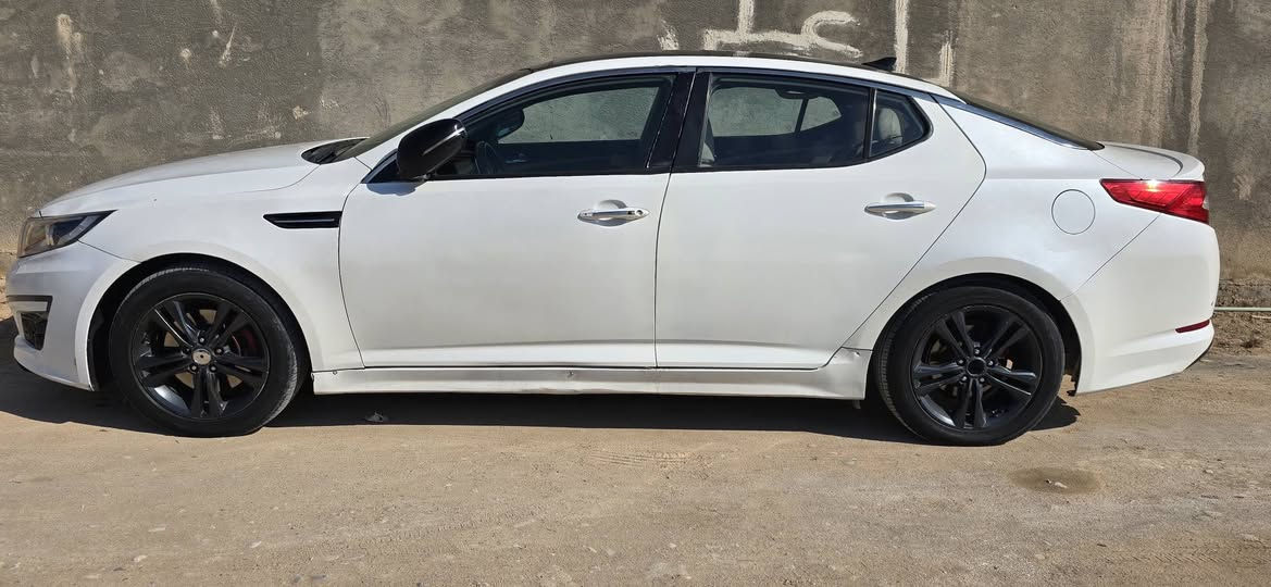 أوبتما موديل 15 خليجية سيارة محرك وكير دوش بالباكيت. فول موصفات بصمه علمن سيارة مصبوغ، عام. سياره مكصوصه جنطه سعر  85
سيارة جاهزة من كل شيء، تبرير شغال.  مكان بصره قرن بن منصور *********** (*********** البصرة, العراق
