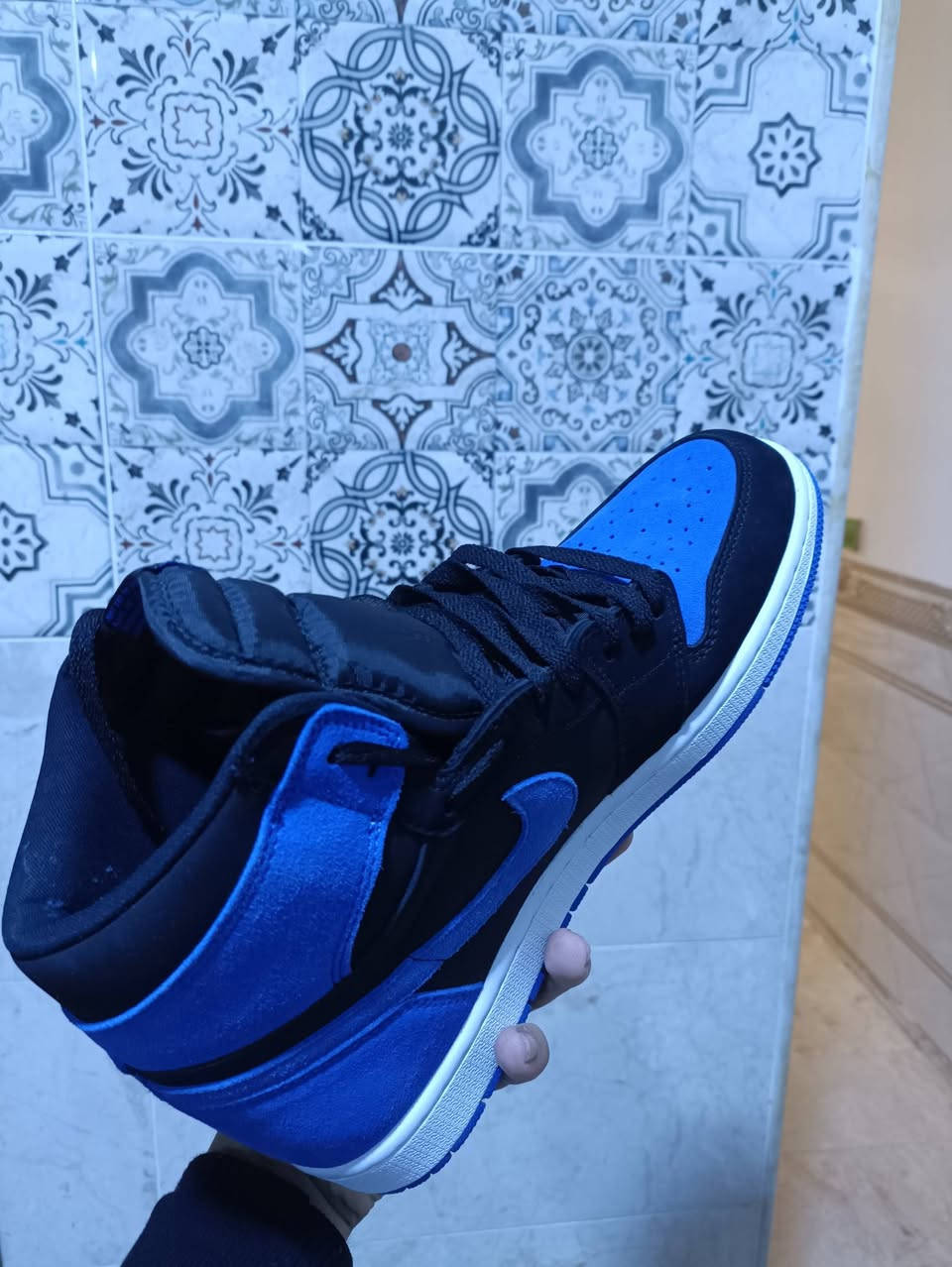 سلام عليكم شباب حذاء جوردن قياس 44
طول القدم 28 
يجي ويه الحذاء كارتونته مع قيطان اضافي 
سعر حذاء 35 الف وبيه مجال بالسعر


**إذا كنت صاحب هذا الإعلان وتريد حذفه لأي سبب، رجاءا أرسل رسالة إلى الدعم الفني**