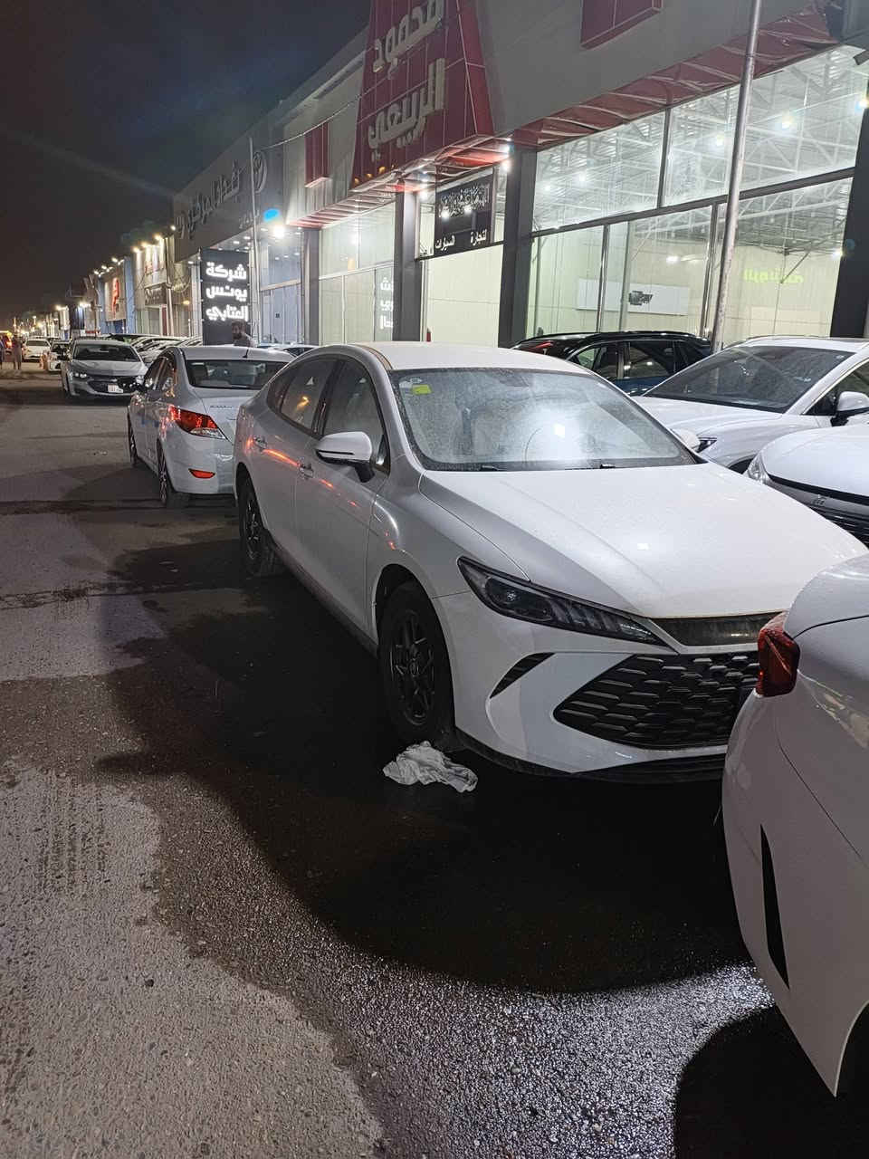 يوجد الدي سيارات قسط مريح مقدمه تبدي 70 فوك اسستفسار خاص ***********
