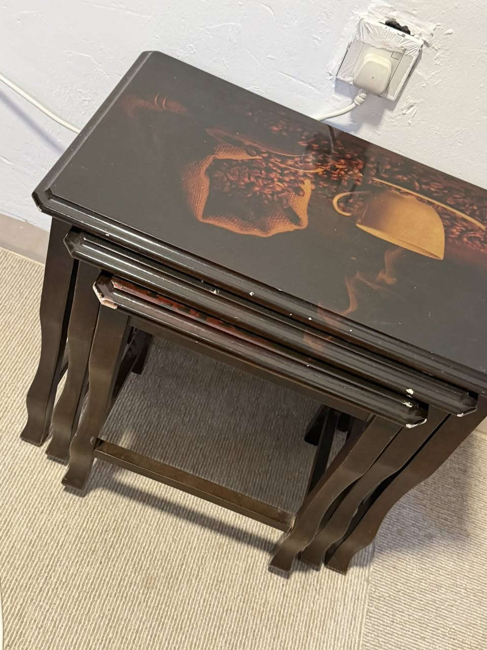 طقم كنابات للبيع من مميزاته بيصيرو تخت و بيصيرو خزن مع اربع طاولات و مع الطاوله يلي بل وسط و بسعر مناسب ٣٥٠الف


**إذا كنت صاحب هذا الإعلان وتريد حذفه لأي سبب، رجاءا أرسل رسالة إلى الدعم الفني**