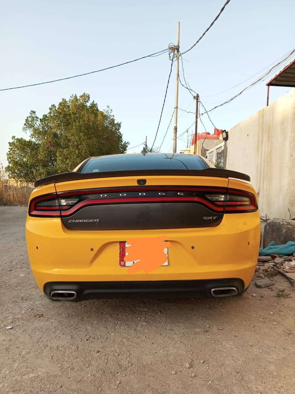 سلام عليكم جارجر موديل 18 ‏معلايه 20 ￼ سنويه بسمي مصفره هيه ومرور داخله هزه قبل شهر مكينه كير حداديه كله كفاله تخم تاير توه مجدود مكان السيارة ناصرية مركز فول موصفات شاشه جبيره حساسات ويل 18 رقم صاحب السيارة *********** حادث السيارة جاملق صرقه وراجع نفسيته وباب خلفي مبدل اصلي نفس الالون بدون دواخل خطه ناصرية بغداد        السعر 170 بيها مجال للطيبين
