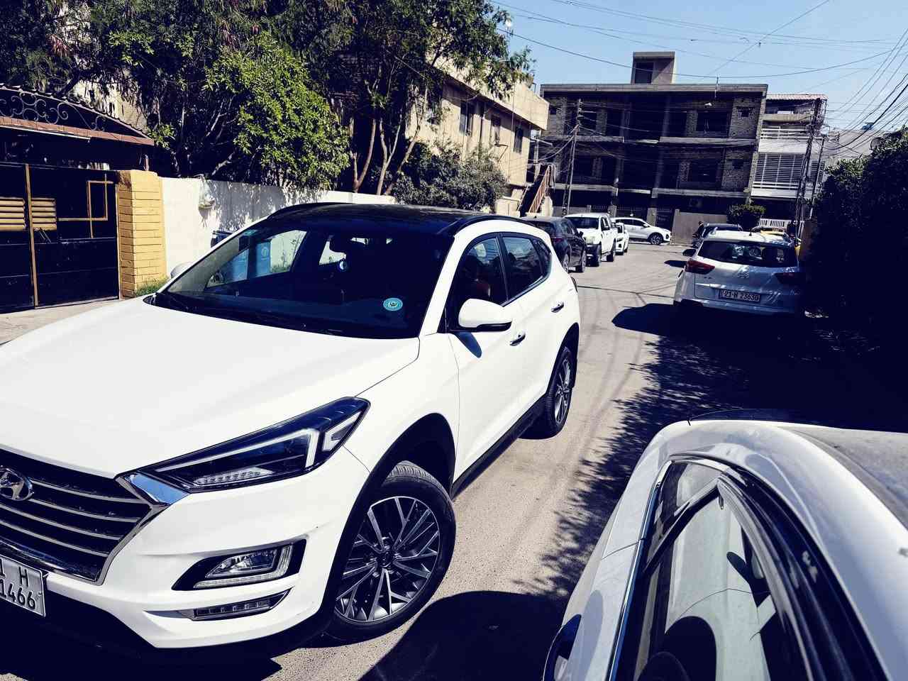 توسان خليجي 2020
ابيضّ 

رقم بغداد 

مكفوله من صبغ وظربه فقط تكحيل دعاميه وكما هو موضح في الفيديو

وكالة الكاصد

ماشية 100 الف قابل للزياده 

بصمة 

مري شفط 

أشاير بالمري 

كرسي كهرباء 

مثبت سرعة 

حساس 

كاميرا خلفية

وباقي المواصفات الأخرى  السعر 210 ورقه يعني (21,000$) وبيها مجال بسيط مكان السياره بغداد بأسمي السياره شرط احول ثاني يوم البيع رجاءاً 

***********
***********
