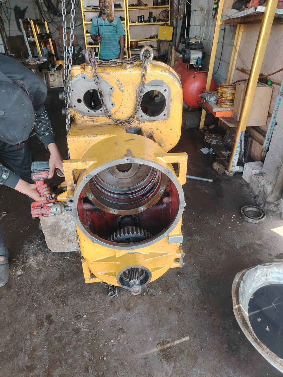 السلام عليكم ورحمة الله فيتر شفلات صيني بالخدمه اطلع محافظات كير اكسل محرك جكات فجوج *********** والثاني ***********ابو علي
