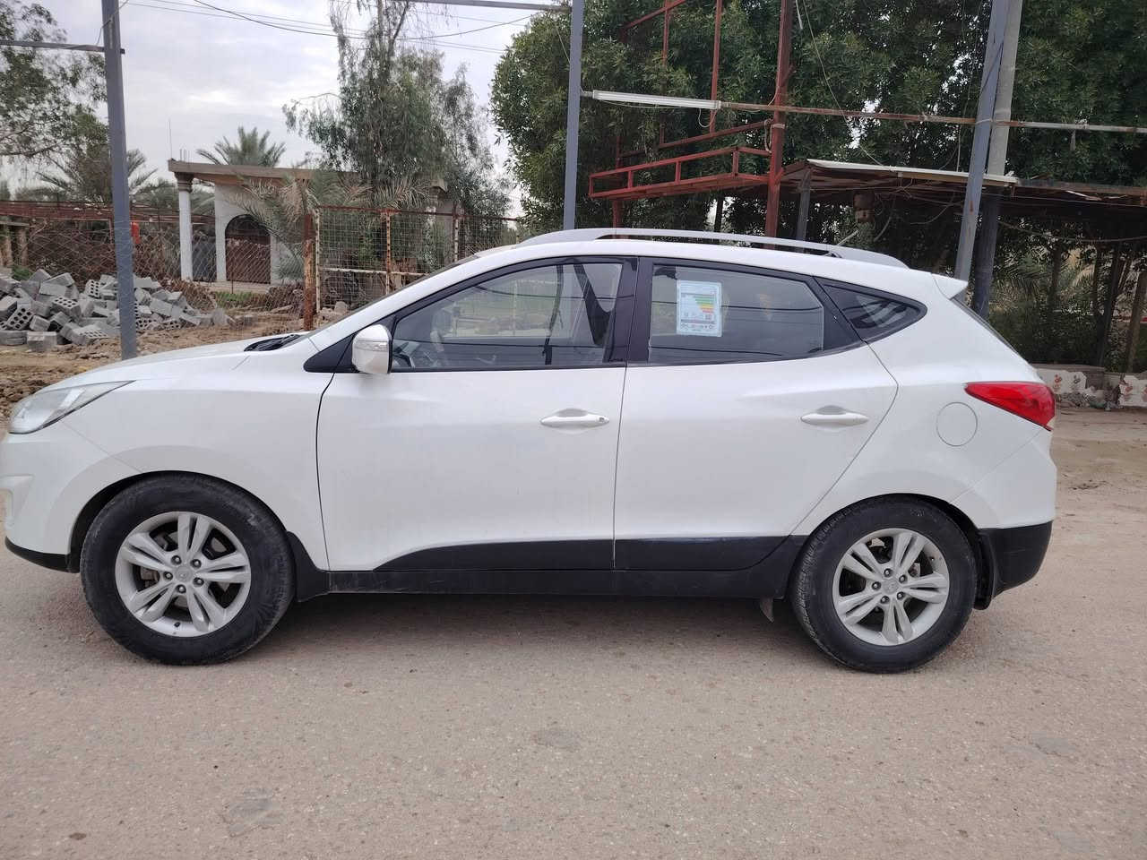 السلام عليكم ورحمة الله وبركاته
للبيع  توسان موديل 2014
وارد خليجي بدون حادث فقط شخط مجرور من الجاملغ للباب وصبغتهن ثنينهن بدون معجون
رقم بابل بسمي تحويل مباشر
مكينه وكير وتبريد  وحداديه   مكفولات
السعر ١٢٧ وبيه مجال مكاني الحله  رقمي ***********
