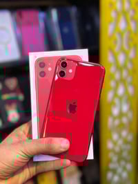 ايفون 11 ذاكره128 بطاريه91 كفاله عامه سعره 325 ميسان شارع بغداد 077501...