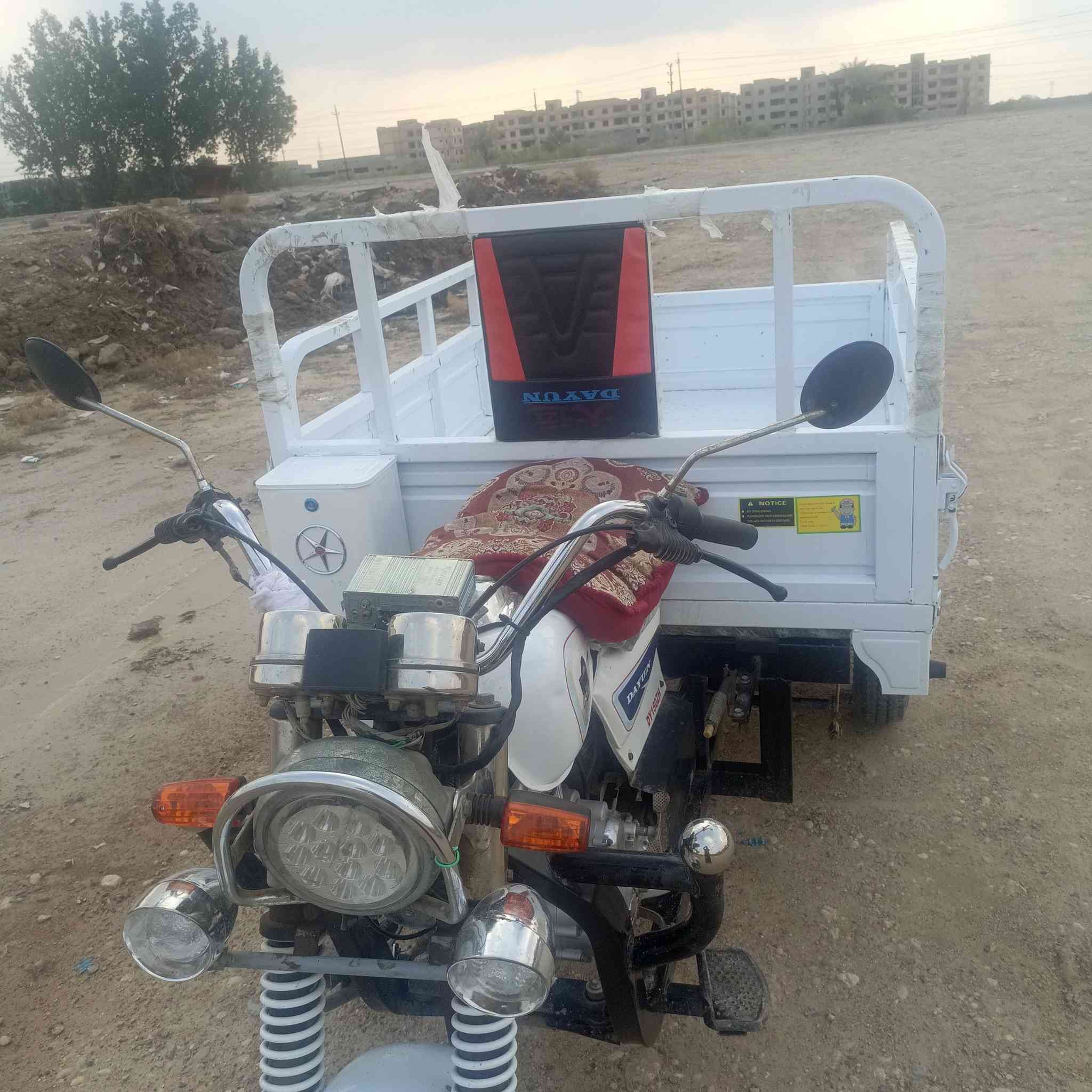 سلام عليكم بسبب وعود الكاذبة موديل 20البيع نتصال على الرقم بية واتساب ***********
