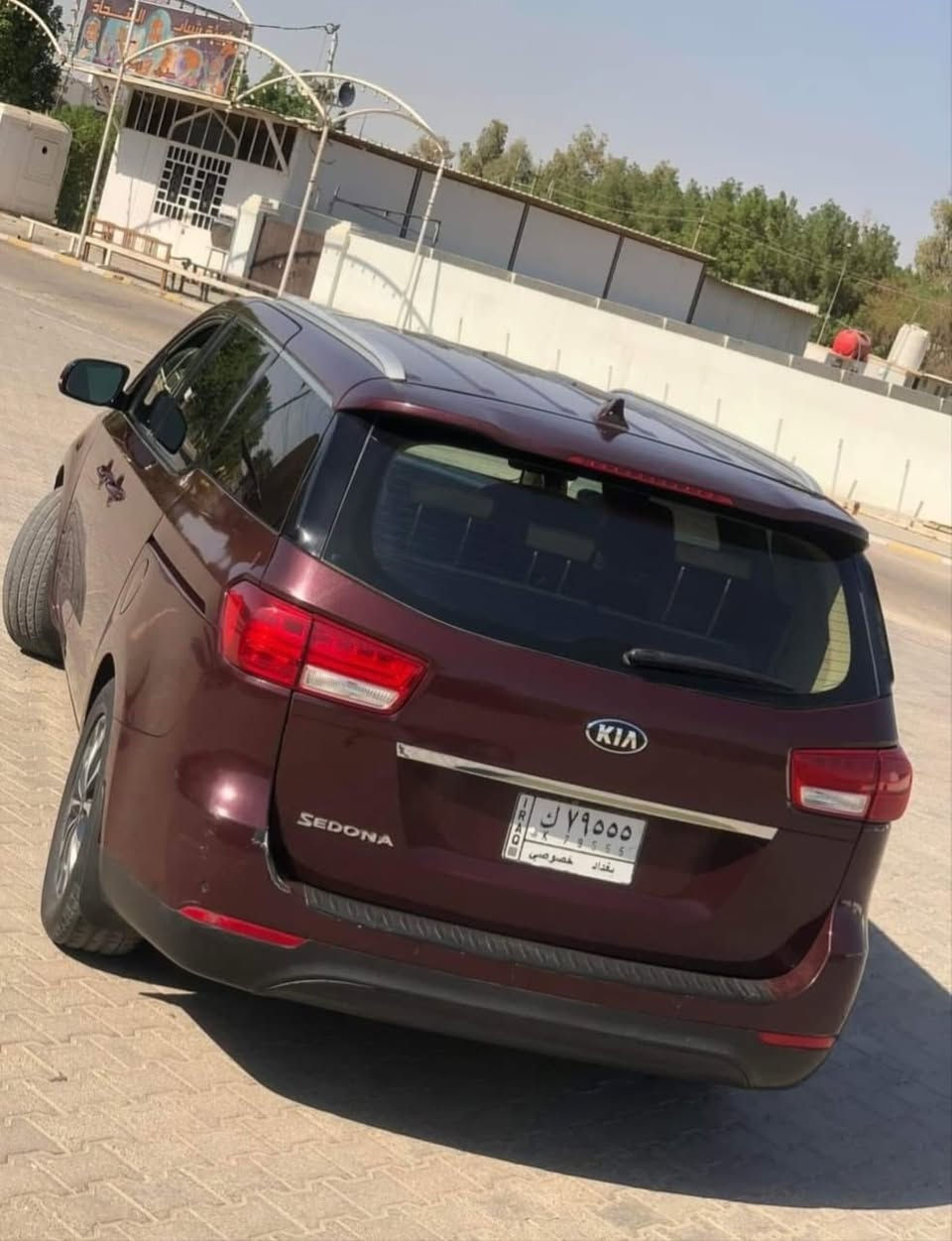 السلام عليكم
عندي سيدونا ١٥  بيها خمس قطع فول مواصفات بدون فتحه داخل بيجي السياره كلش نظيفه اريد اراوس بسينا هايبرد والفرق نقد يعني سينا حك ٢٣٠ورقه مو اكثر اذا احد يحب يراوس

للاستفسار***********
