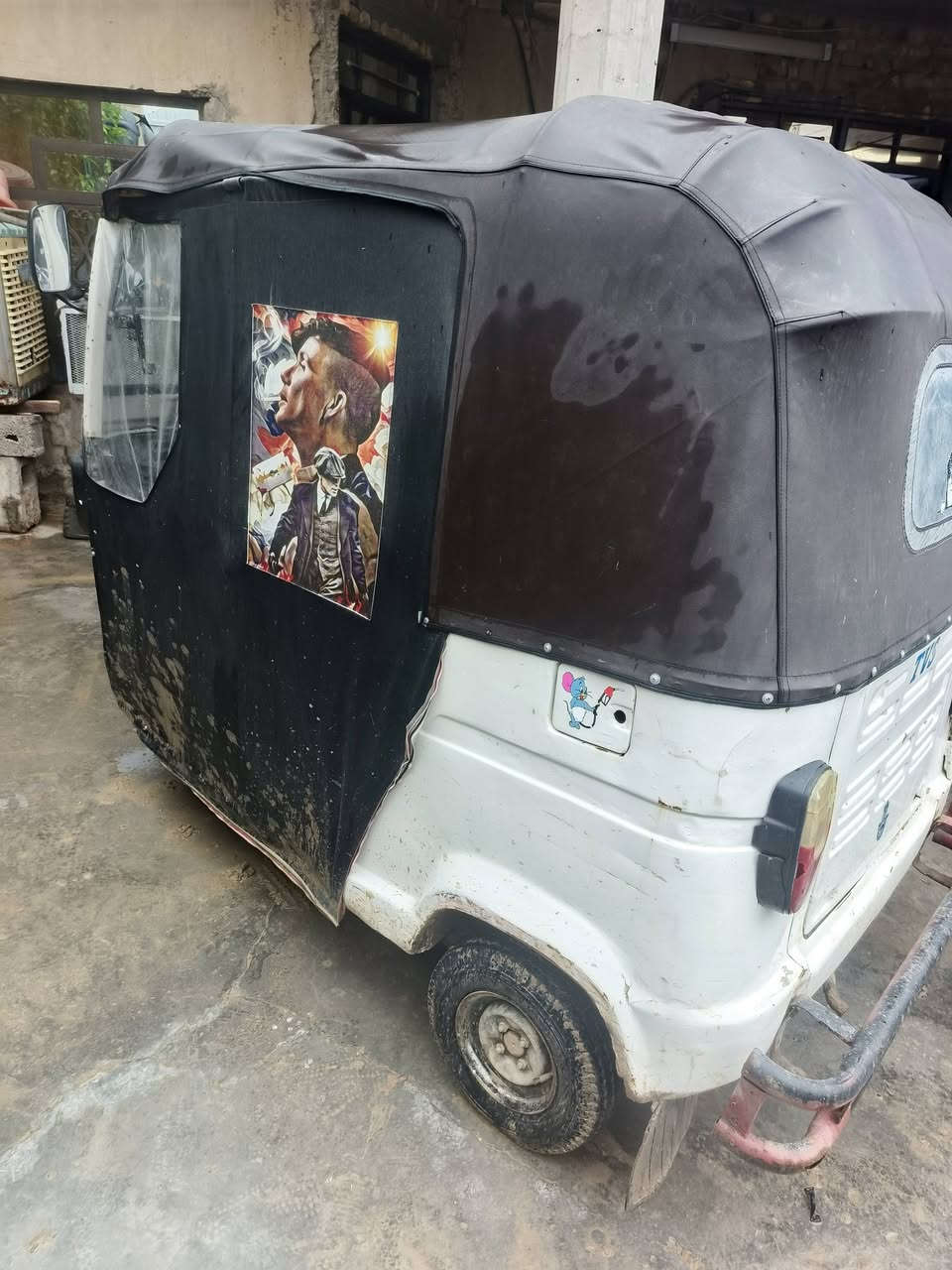 سلام عليكم تكتك 17محرك 21محرك خير من الله تكتك كبل الشارع ماذب عليه ربع مكان بغداد ابوغريب تصال عل رقم***********♕***********
