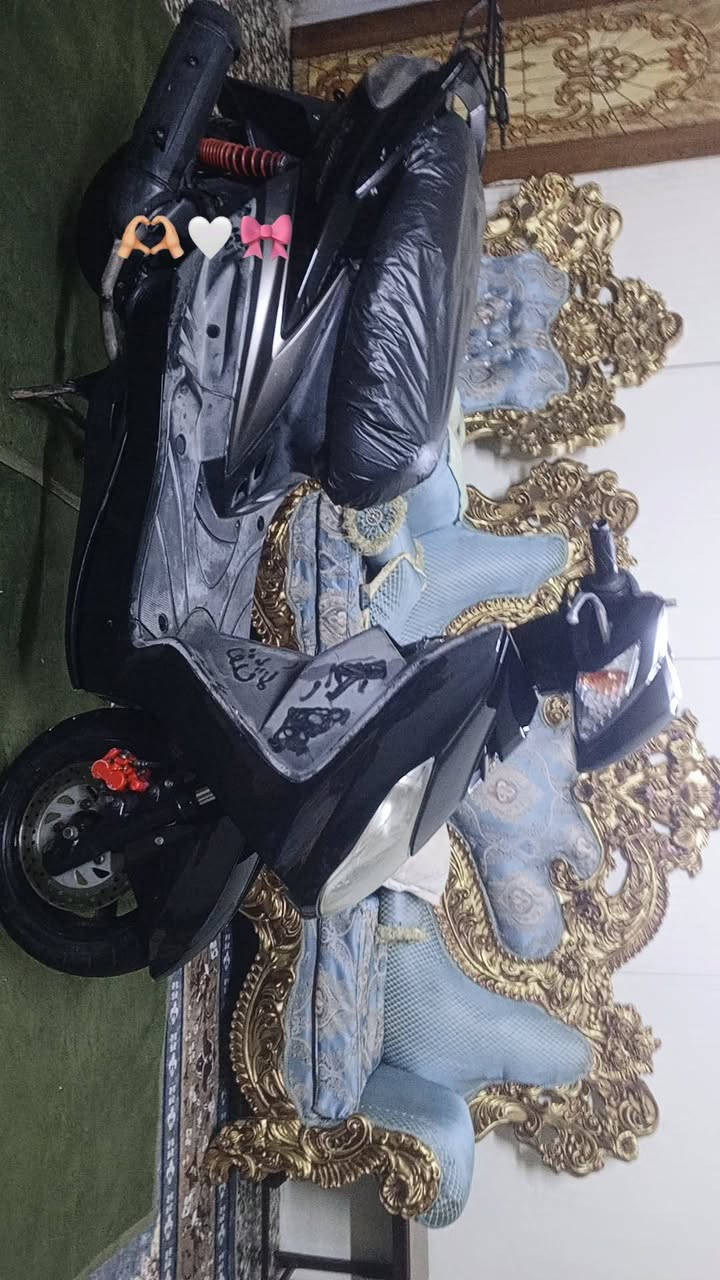 سلام عليكم 
دراجه سكنس ياباني نوزل حساس استان 
مكينه مداخله تصليح ابد مملعوب بيه مناقصه شي 
السعر 750 وبيه مجال للاستفسار الاتصال ***********
