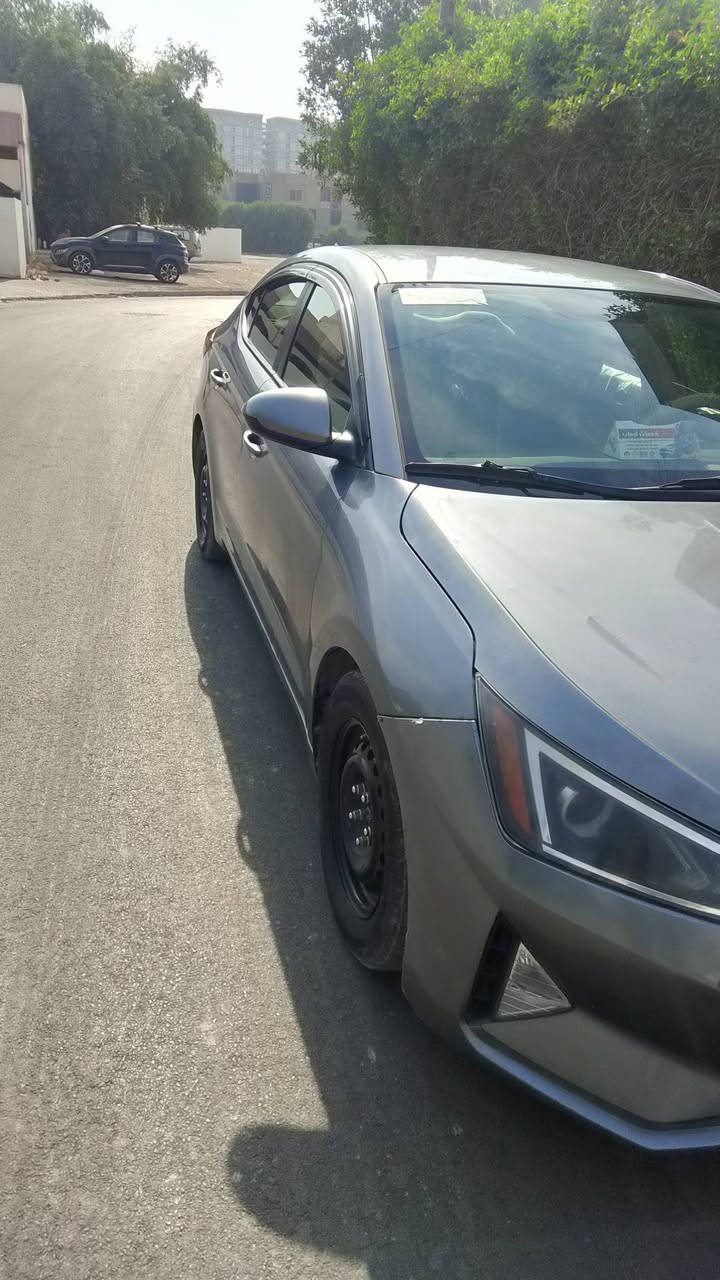 السلام عليكم النترا امريكي 19 مكينه 2000كيرا اتي بلادي مامفتوح رقم اربيل تحويل حادث بدون ارباك بدون دواخل نص فول بس بنيد مكان سريع حي العامل رقم ***********
