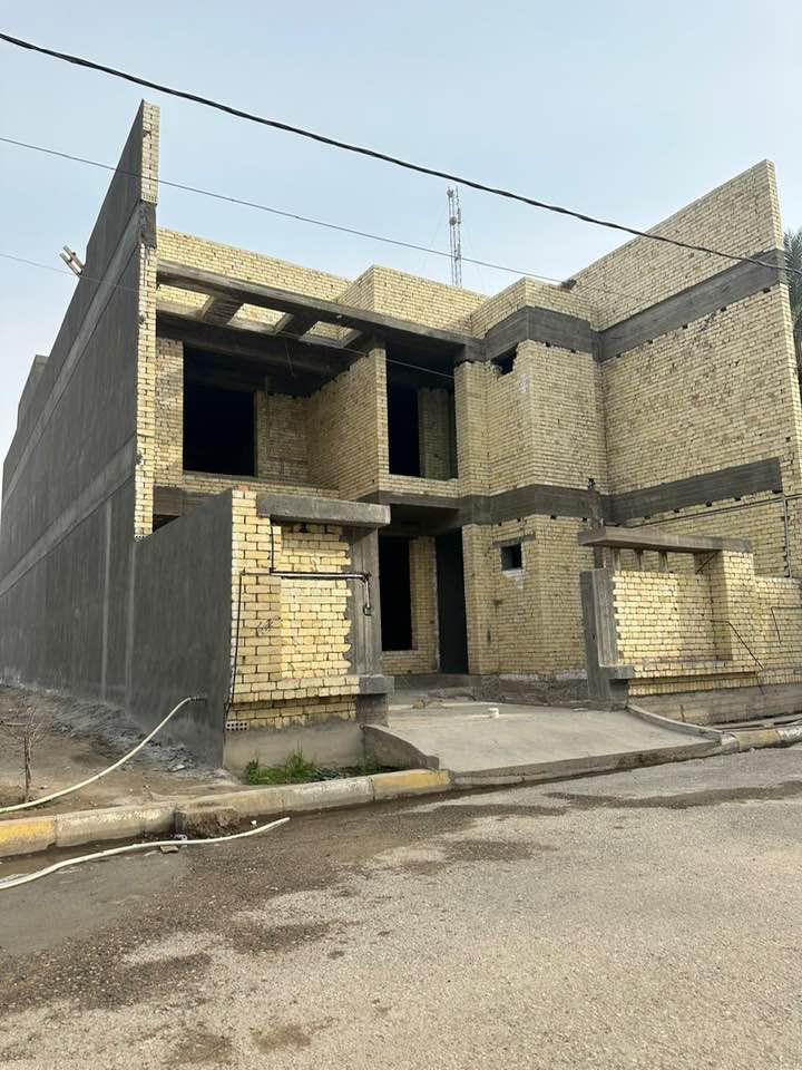 المقاول ابو احمد الشمري لبناء الدور نقدا و بل تقسيط
***********
***********
