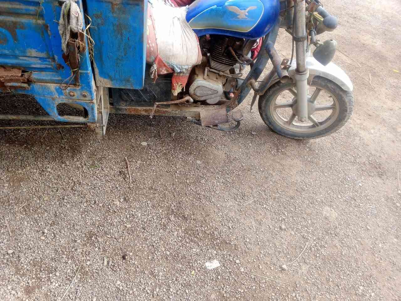 السلام عليكم ستوته للبيع اوراق
المكان كربلاء الابراهيميه السعر 450 وبيها مجال
‏‪***********‬‏
