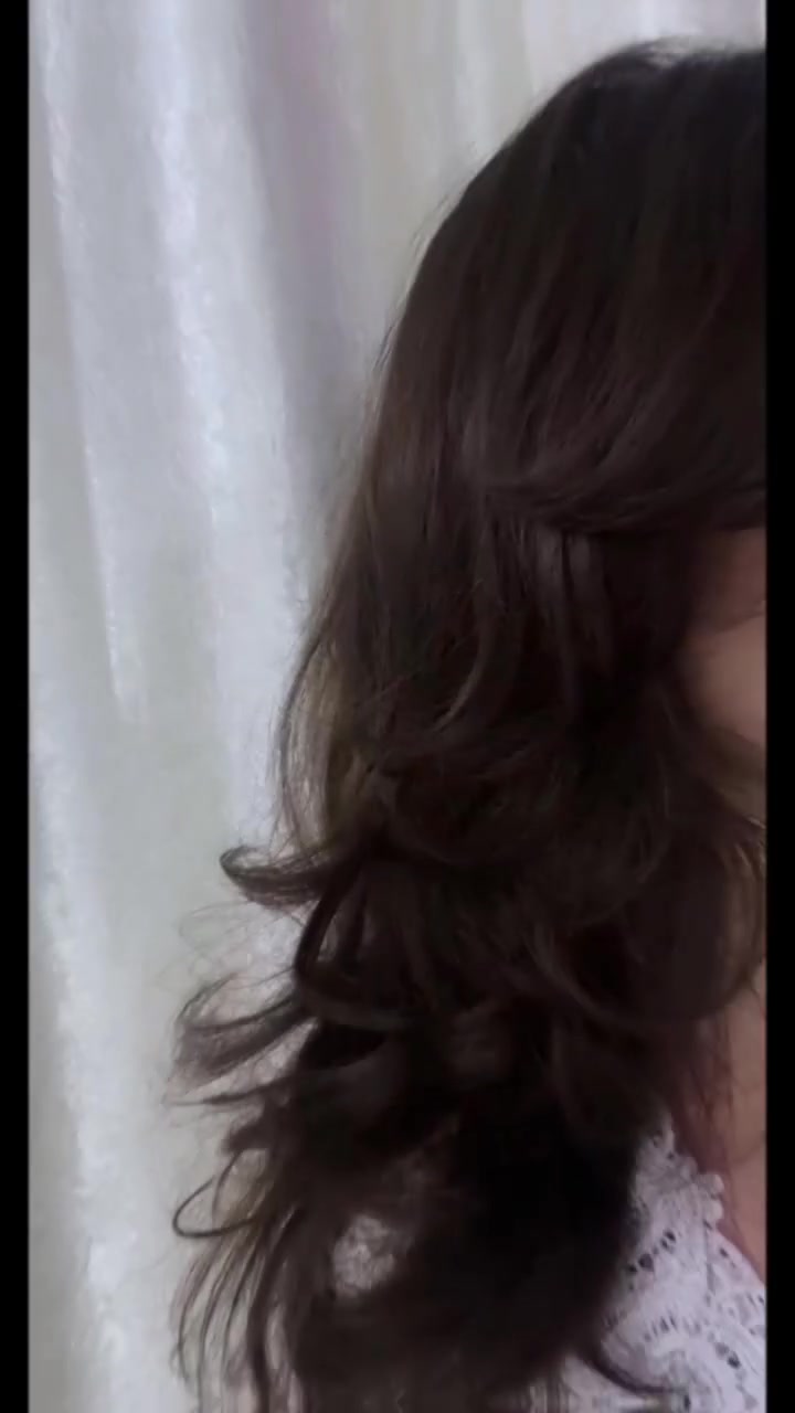 تألقي بأحدث قصات الشعر❤️
جزء من اعمالي لزبونتي الحلوه الكيوت 😍
للحجز والاستفسار مراسله الصفحه او الاتصال ع الرقم ***********

