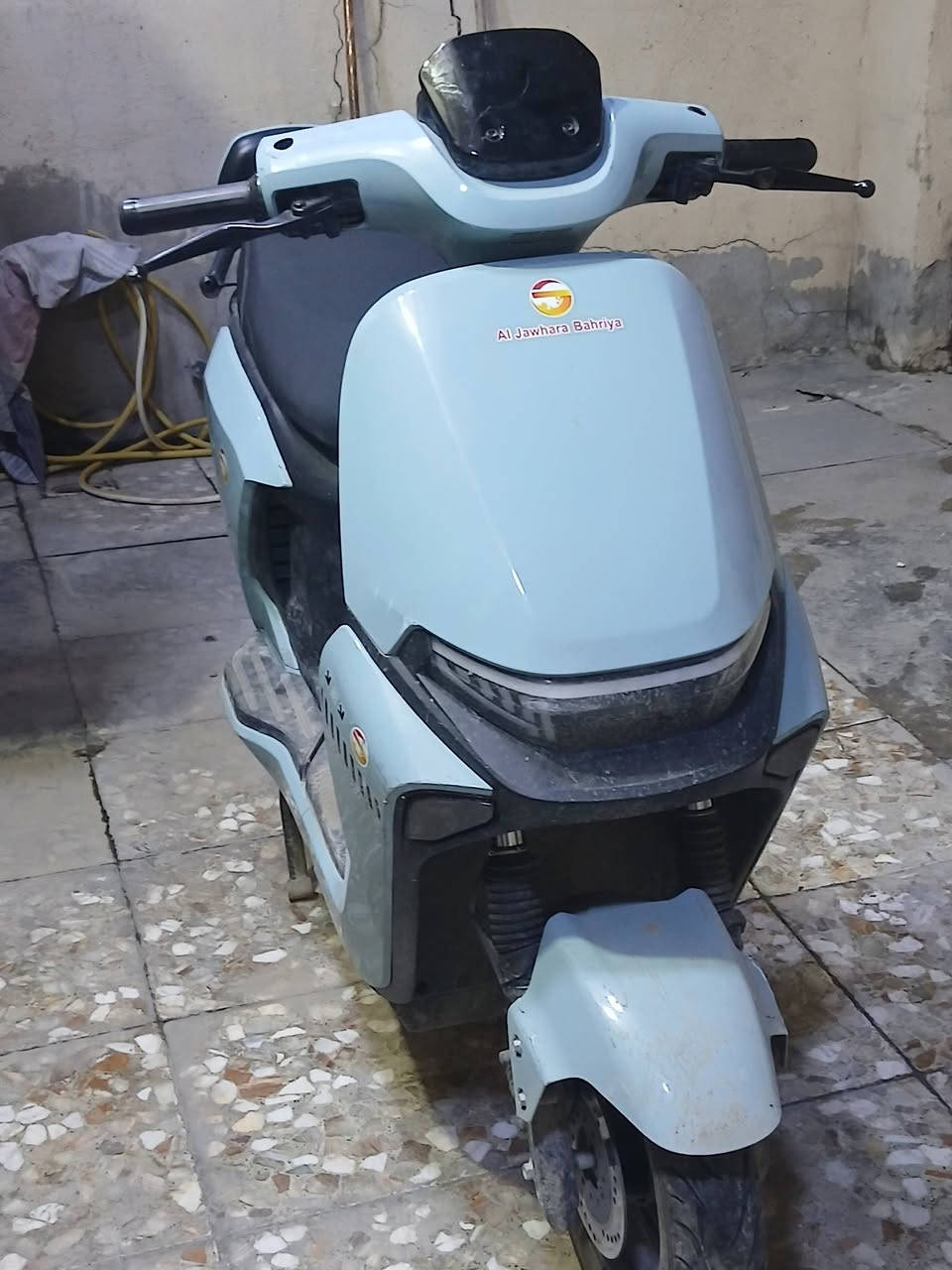 سلام عليكم دراجه شحن كعدت الصبح ما تشتغل ما اعرف شبيها بصمه +سويج شاشه ضد ماء  .. ضوه عالي ناصي .دبل اشاره 
الدراجه مشتريها ٨٠٠ الف 
ورايده هسه ٤٧٥ تجي تاخذه واقع حال


**إذا كنت صاحب هذا الإعلان وتريد حذفه لأي سبب، رجاءا أرسل رسالة إلى الدعم الفني**