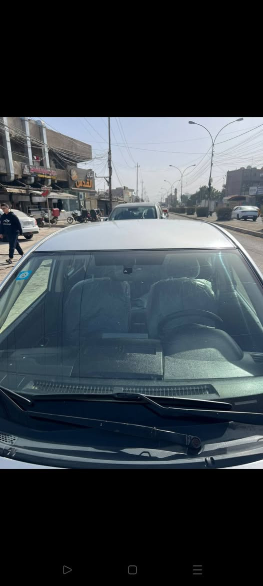 السلام وعليكم نيسان فيرسا 2009 السياره حلوه مصبوغه احزام جماليه لان جان بيهه جراد وحادثه بلجاملغ الوره السايق رقم ديالى بسمي كير محرك باتري جديد صدر كهربائيات كله كامله مابيهه نواقص السياره حلوه احله من الصور السعر 68 وبيهه مجال مكاني بغداد الدوره وهذه رقمي ***********
