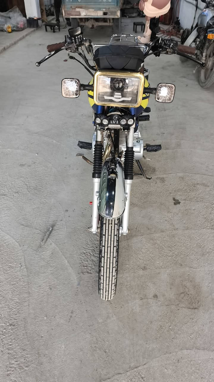 السلام عليكم دراجه سيفان موديل ٢٤ دراجه حلوه وما ناقصه شي مكاني بابل ابي غرق السعر ٦٠٠  وبيه مجال متواجد ٠***********
