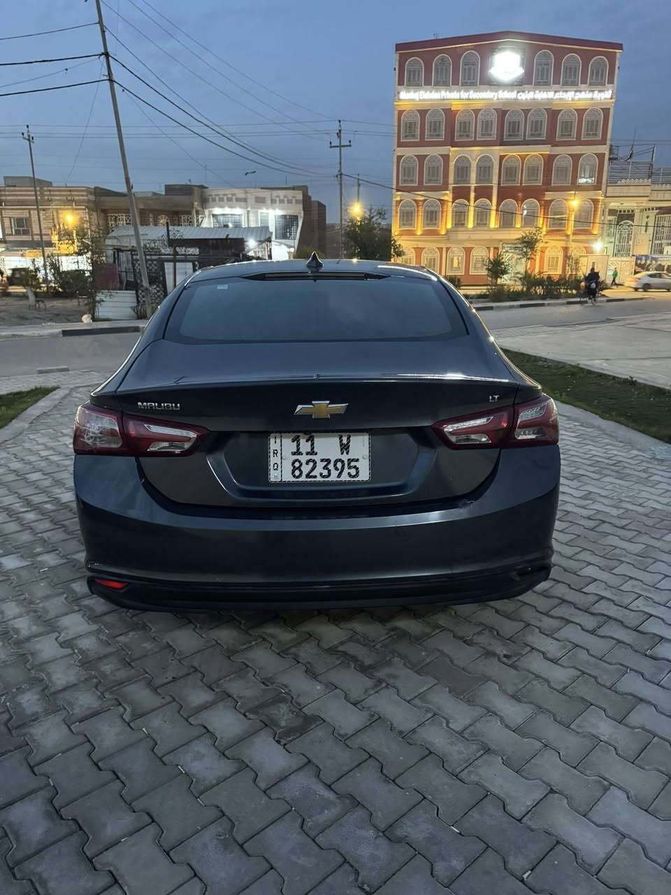 سلام عليكم ماليبو مديل 2020
السياره جاهزه للأخير 
السياره كفاله عامه بيه جاملغ وبنيد
رقم بغداد باسمي سنويه مجدده 
السعر / 98 وبيه مجال
العنوان / البصرة ياسين خريبط 
رقم الهاتف/***********
