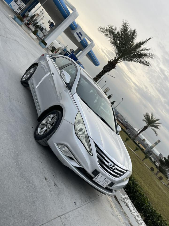 سؤناتامؤديل 2013
براوه ى دووبه يه 
49گه لاو كه ميك مه جال
شوين چوارقورنه ژماره موبايل
***********
