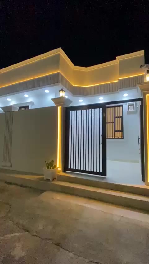 دار للبيع طابوملك زراعي ملاك عراقي مساحه 157متر حديث جداا شارع تبليط 10متر مكان مميز جداا يتكون غرفتين منام مع صاله استقبال مطبخ مجموعة صحيات تواليت خارجي قضاء شط العرب نهر حسن السعر 150مع المجال للاستفسار واتساب ***********او ***********
