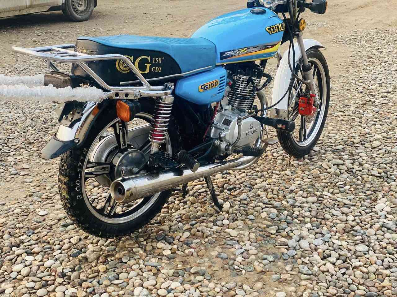 السلام عليكم
سولنك موديل٢٠٢٣وضع شركه
محرك شرط لأصرف ولإبخار 
كهربائيات كلها شغاله
دبلات بلادي وياله شرط 
سويجات٢ موطور مال جناي 
السعر:٤٥٠وبي مجال للشراي 
للاستفسار/***********
