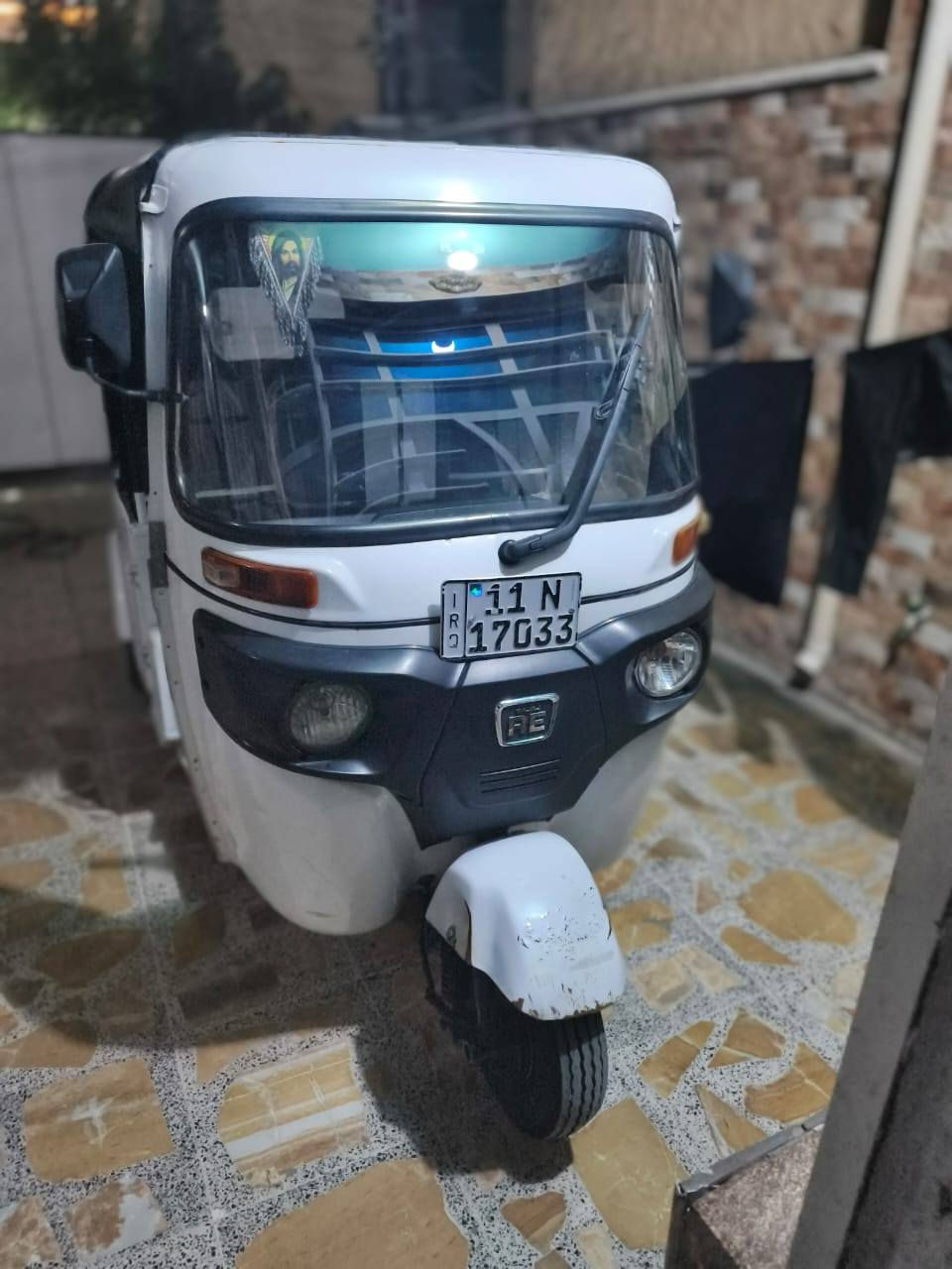 السلام عليكم تكتك موديل 2021 سنويه بسمي  للبيع تكتك خير من الله مكفوله من الضربه والصبغ بيه طخة خفيفه يم البك لايت جاهزه من كلشي كبل تشتغل بيه سعره800و7ملاين بيه مجال قليل حك الجيه  مكاني بغداد العبيدي رقمي ***********
