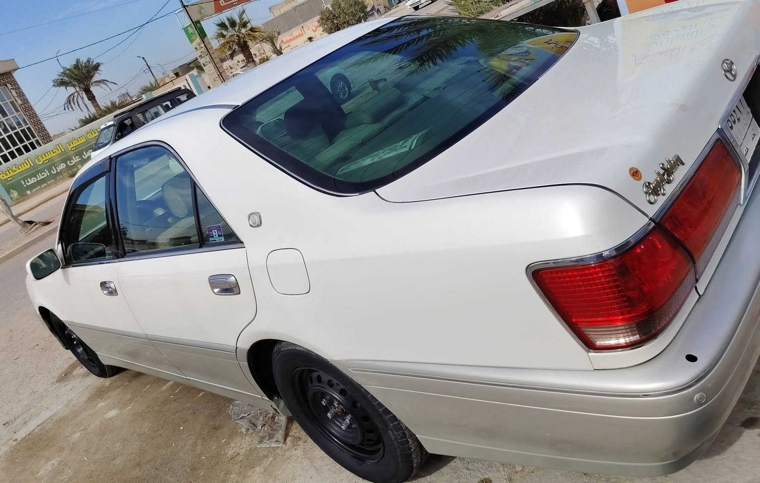 اللهم صلي ع محمد وآل محمد 
ملكه  1999 رقم نجف مداور 
  مكفوله كفاله عامه عدا قصة القمارة
مكينة كير كفالة حداديه جديده
  سعرها 118 وبيه مجال 
الاتصال : ***********2
العنوان النجف الأشرف/ كوفة
