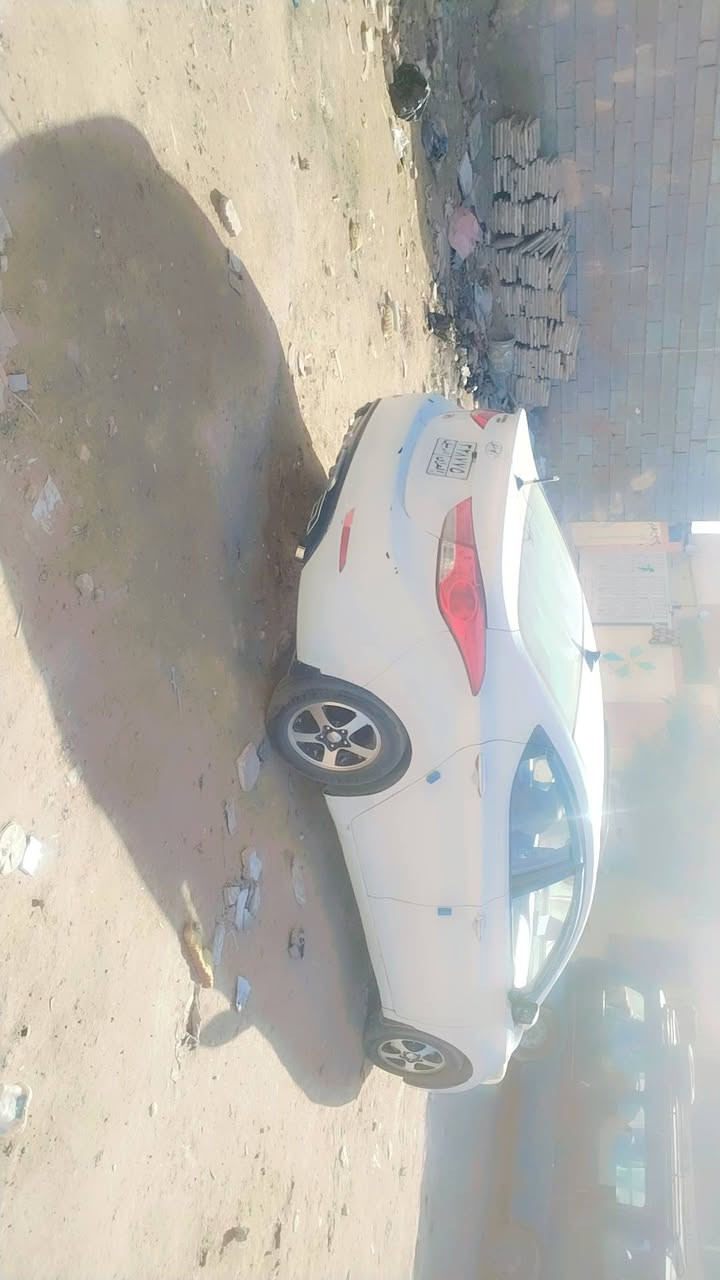 سلام عليكم ورحمة الله وبركاتة
النترا للبيع موديل 14 محرك كير كهربائية كفاله 
سياره بيها 3 قطع رقم ربيل السعر 110 وبيها مجال لشراي موبايل *********** 

مكانها النجف البراكيه
