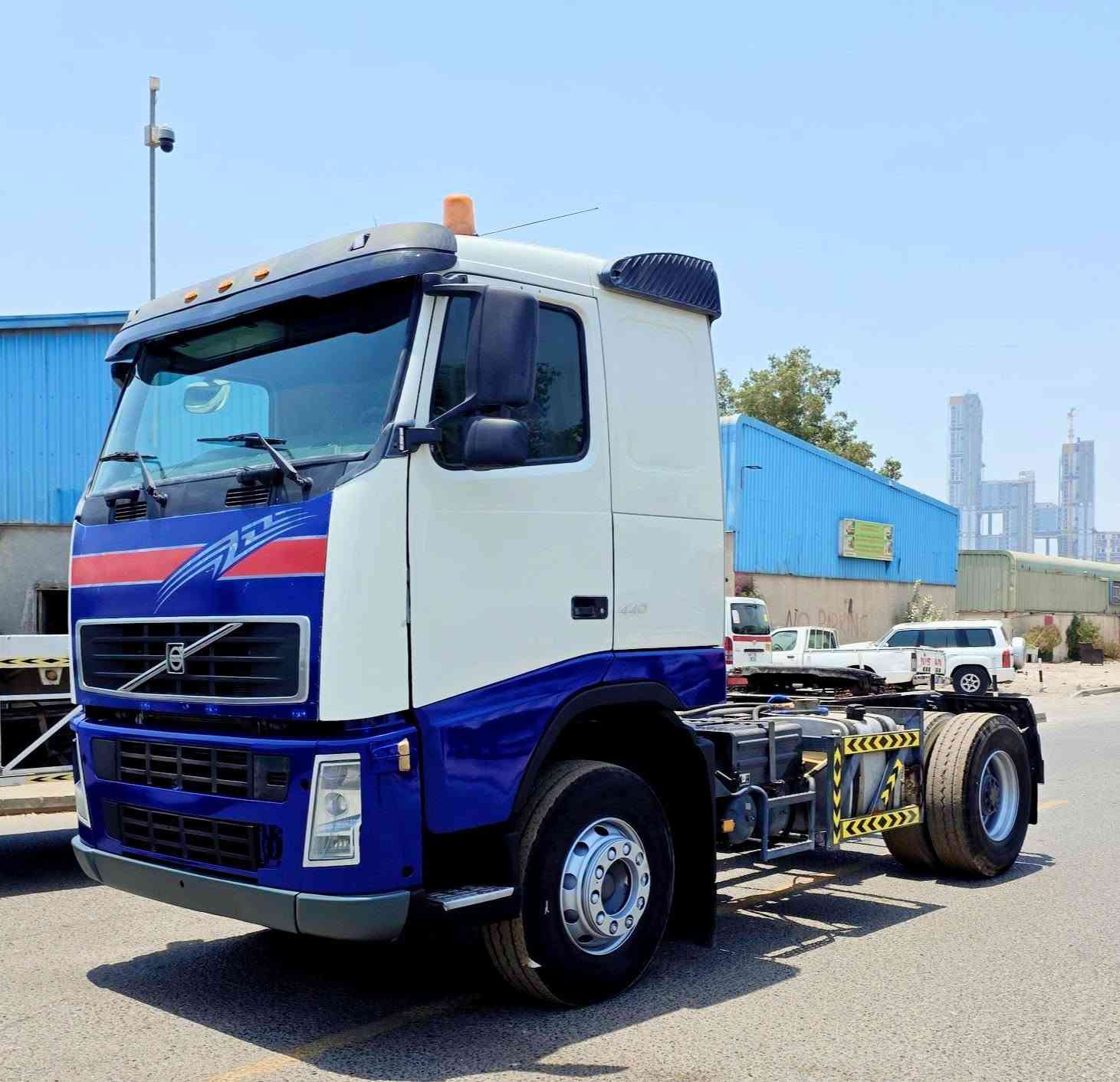 For Sell ‼
Contact 00 971 55 355 3606
Whtsapp     056 437 3440 
Volvo. FH. 2005
power  ..   440
Teyp  ..      4×2
Orginal  Spring ‼
Gcc  Space خليجي
Very Frish And Good Condition‼
Loction Dubai Ras Alkhor‼


**إذا كنت صاحب هذا الإعلان وتريد حذفه لأي سبب، رجاءا أرسل رسالة إلى الدعم الفني**
