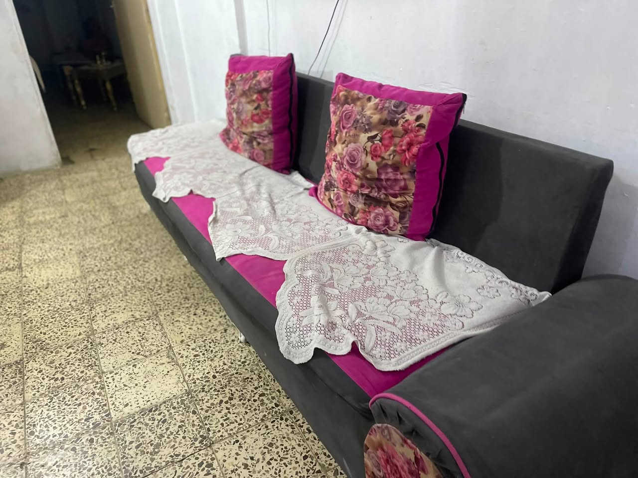 قنفات للبيع الزعفرانيه سعر225


**إذا كنت صاحب هذا الإعلان وتريد حذفه لأي سبب، رجاءا أرسل رسالة إلى الدعم الفني**