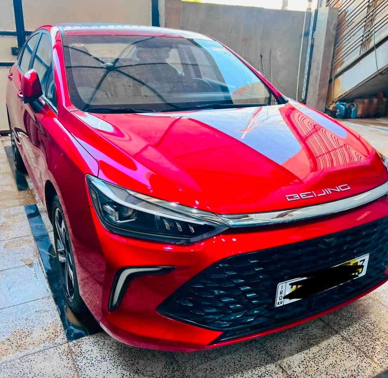 بايك يو فايف بلص موديل 2025لون احمر مرقمه وجهازه ماشيه 4000 زيرو 

جديده زيرو بالكامل،

السيارة مداورة ثاني يوم فقط يعني بعدهــا بحالة الوكالة 🔥

المواصفات 👇
 
فتحة سقف 

كشنات كهرباء 

رادار 

نقطه عمياء 

رادار حانبي للتنيه 

مرايه كهربائيه جانبيه 

تحديد مسار جوانب +سايد بريك كهربائي 

• شاشة كبيرة وكامرات محيطيه 🎥

• بصمة تشغيل ودخول 🚘

• سنسرات أمامية وخلفية

• تبريد قوي جدًا ❄️

• تحكم بالدركسون + بلوتوث

• إضاءات LED وجنوط رياضية

• اقتصادية بالبنزين وثبات ممتاز ⛽

سيارة مرتبة جدًا والفاحص يقرر 👌

للمهتمين التواصل خاص
***********

متواجد ب اي وقت  

السعررر / 130 $وبيها مجال
