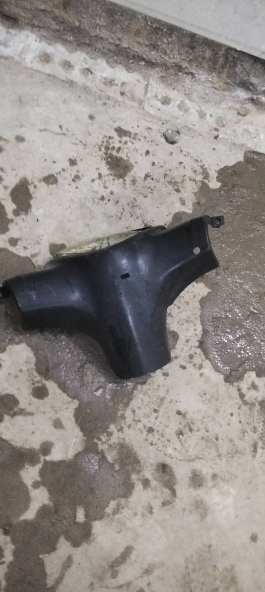 السلام عليكم غراض ماكس عدلة اصلية للبيع مكان بغداد الامين الثانية ***********
