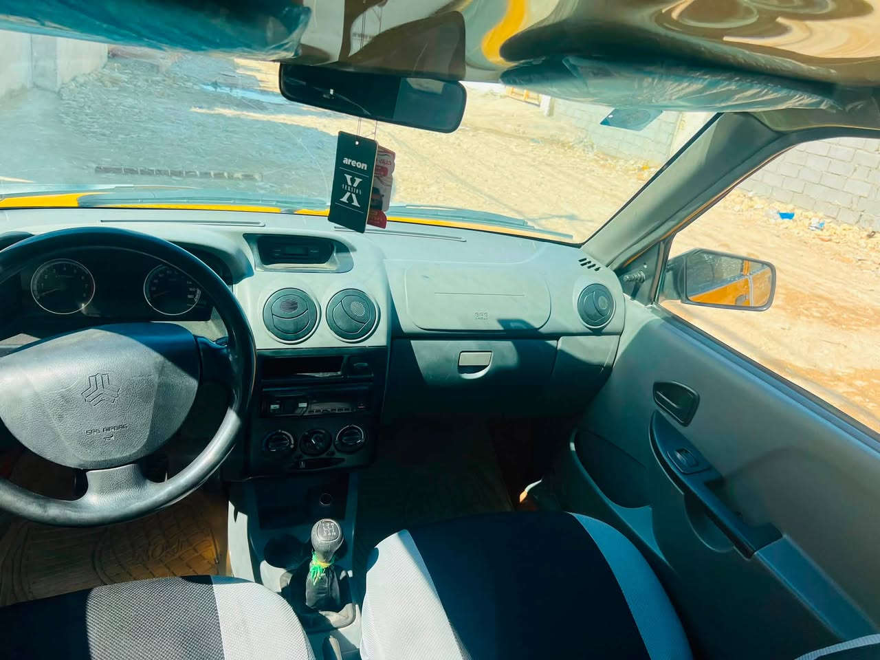 سلام عليكم عندي سايبة البيع كفالة موديل ١٨ بسمي تحويل مباشر كير محرك شواصي تبريد سيارة حلا من الصور.  السعر ٤٠ العنوان بغداد قرب على فلكة حي النصر ***********

