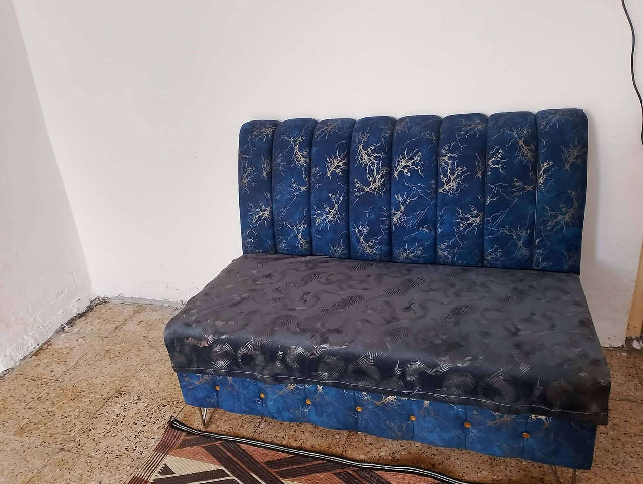 للبيع ***********
