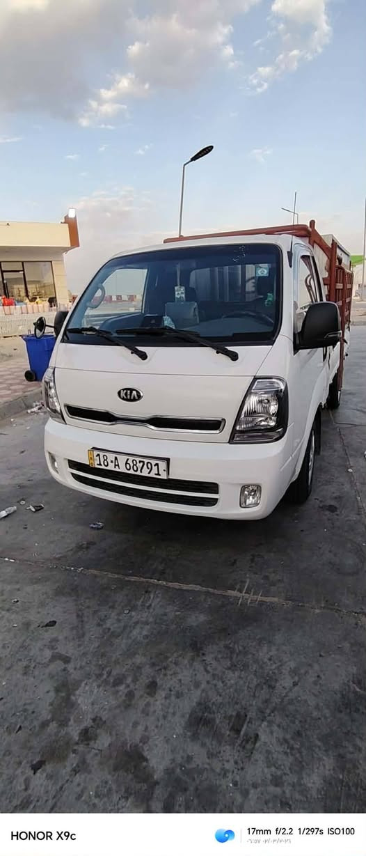 السلام عليكم كيه حمل مسكر غاز موديل 22  رقم بابل دولي مكفوله كفاله عامه شرط من كلشي من ضربه وصبغ وتبديل مكفوله من كلهن فول مواصفات شاشه كامره تدفئه كشن تدفئه ستيرن تدفئه مرايات مري شفط مانع انزلاق رادار تحديد مسار وبعد بيها مواصفات المسكر معروفه مواصفاته
السياره تنباع بدون محجر
السعر اتصل على الرقم وبيك خير وتدلل 
الشراي يتصل عله الرقم
مكاني ديوانيه مركز المدينه
 رقم الهاتف
***********
