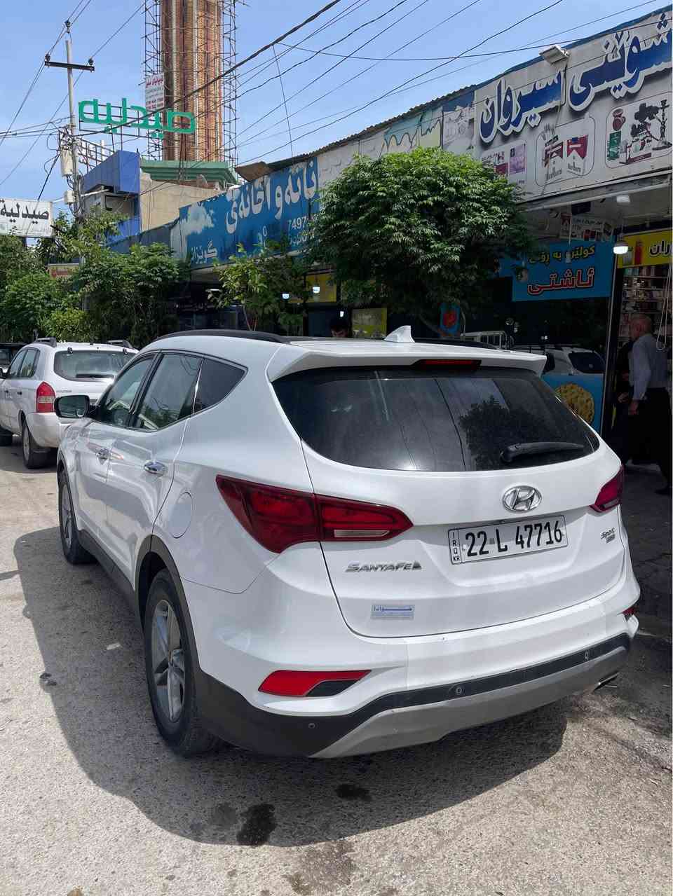 هۆندای سەنتافی ٢٠١٨ فوول مواصفات
سقف پانۆراما
هەر چوار کوشن هیتەر و کارەبای 
شاشەو کامیرە 
راداری تەنیشت 
ئیکۆ و نۆرمال و سپۆرت 
گێر ۆتۆماتیک و عادی
سیارەکە زۆر نوێ و خاوێنە 

جاملغی لای سایەق پێشەوە سبوغە
یەک بست تعدیلی صندووقی هەیە
گێر و مەکینە بەشەرت
کارەبای بە شەرت 
60 مایل رۆیشتیە
تایەی نوێی لەسەرە
سعر ١٨٥ وەرەقە و معامەلە
بێ مەسرەف و بێ کێشە 
شوێن : سۆران
*********** أربيل, العراق
