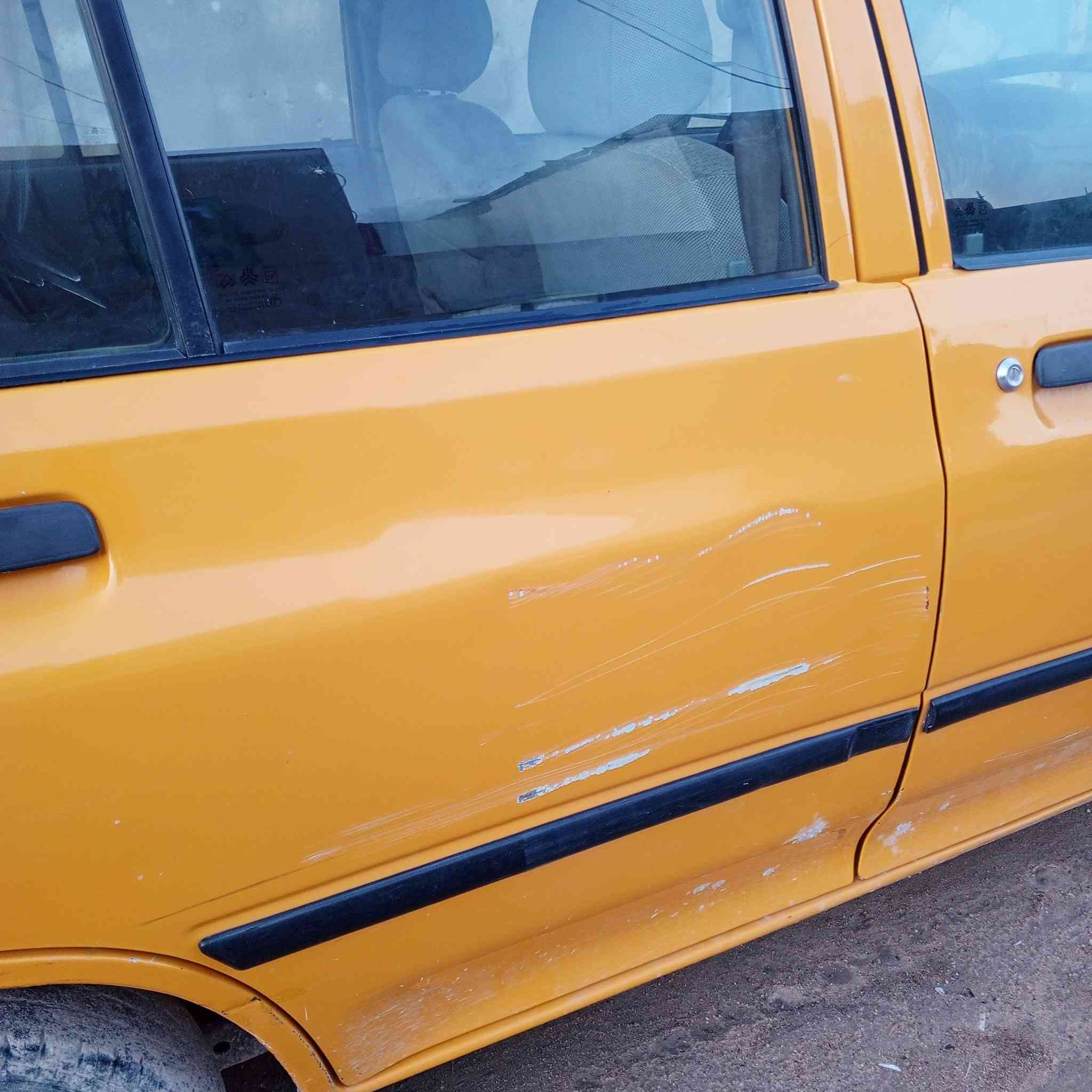 سلام عليكم سايبا للبيع موديل 2018بسمي مصفرة كامله من حدادية وشواصي سنويا الى 31 مكفوله ماعد دحجه في الباب العبري 
التواصل ***********
مكاني النجف
