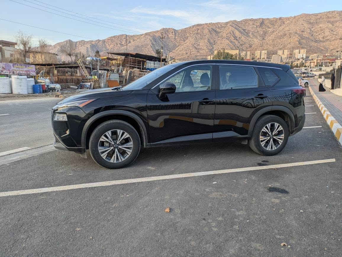 NISSAN ROGUE 2023 AWD
للبيع او مراوس
مكينة 15 توربو 3 سلندر
المواصفات SV دفع رباعي
ماشية ٢٦ مايل
بصمة ابواب
بصمة تشغيل
هاند بريك بصمة
اوتو هولد
اوتو ستارت
رادار امامي تحديد مسار
رادار جانبي نقطة عمياء
رادار خلفي التحذير من الاصطدام
حساس امامي و خلفي
كشنات كهربائي
تبريد مركزي
لايتات ليد و زینون
بدون ضربة شبر من رأس بند صبخ 
ارباك ستيرن و دكمة سائق سیستم بلادي و موضح بالصور
سعر 175ومجال
رقم موبايل ***********
رقم شاصي
5N1BT3BB0PC822530 دهوك, العراق
