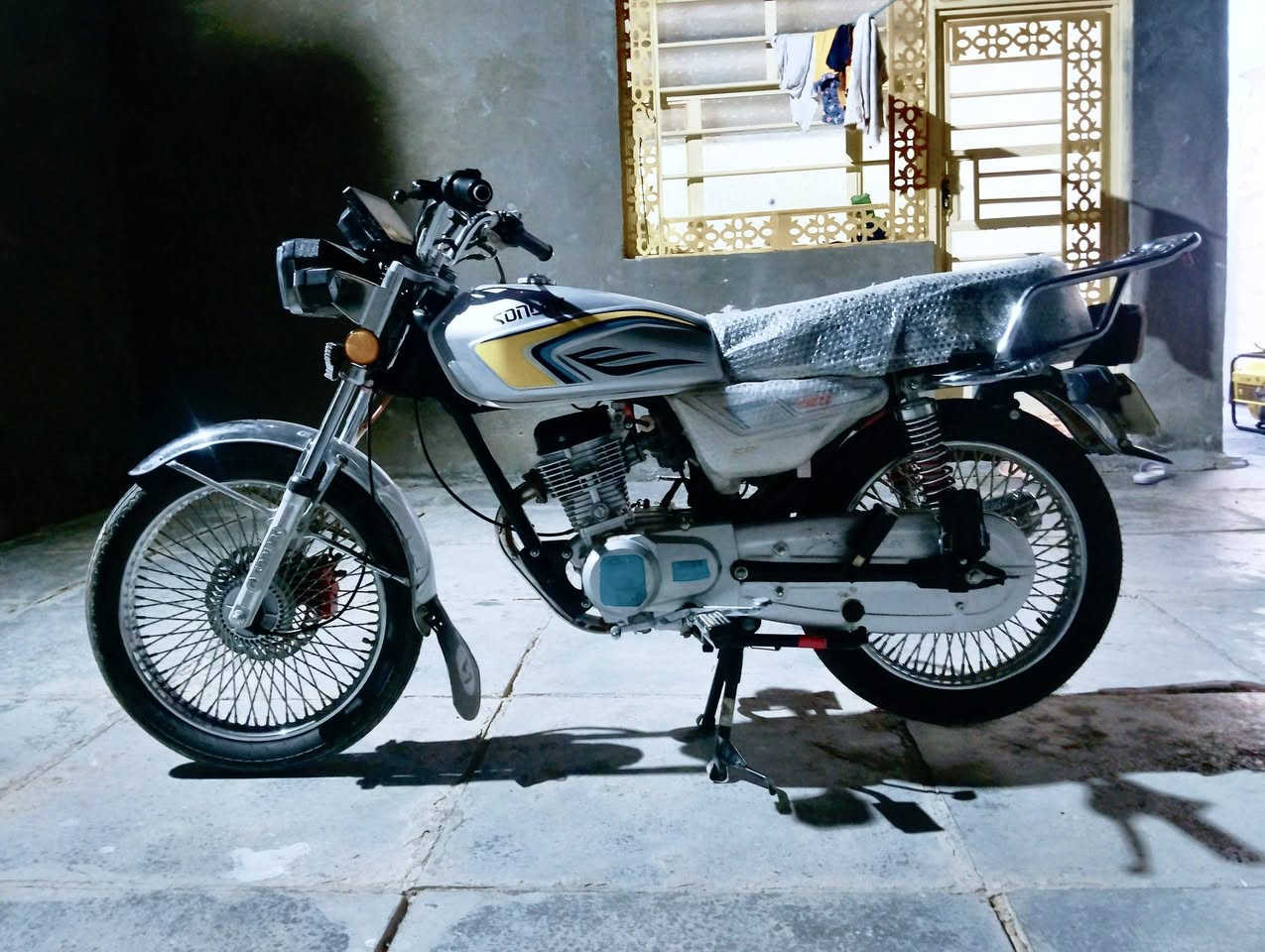 السلام عليكم دراجه تايكر خمسه كير موديل 2025اوراق سكنر المكان عفك التواصل خاص


**إذا كنت صاحب هذا الإعلان وتريد حذفه لأي سبب، رجاءا أرسل رسالة إلى الدعم الفني**