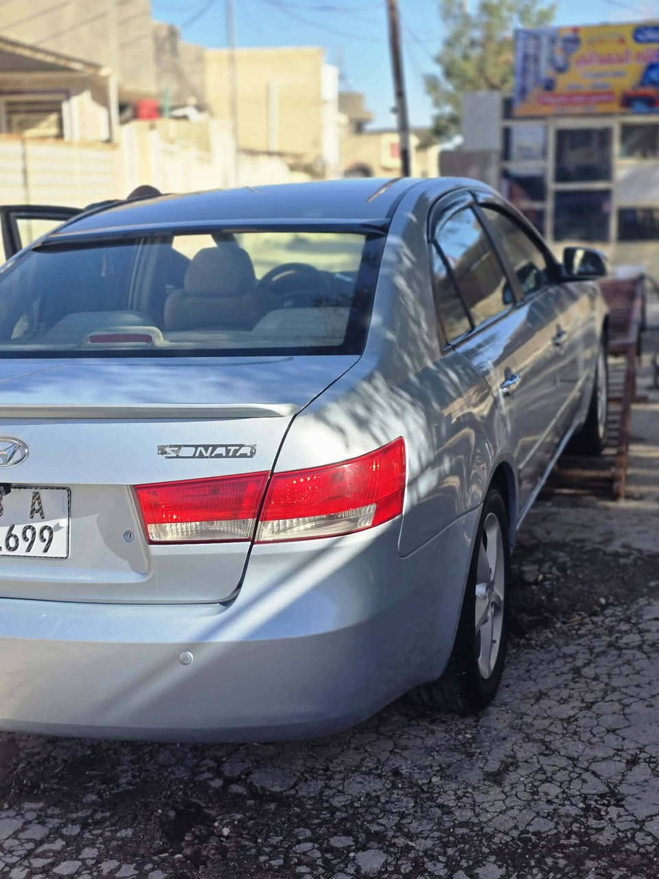 سلام عليكم سوناته للبيع موديل ٢٠٠٦ خليجي مكينة ٢٤٠٠ مكفول من حادث وتبديل فقط صبغ حزام أثر جراد رقم بابل دولي بأسمي شرط تحويل شراي يتصل على رقم *********** مكان بابل سده الهنديه
