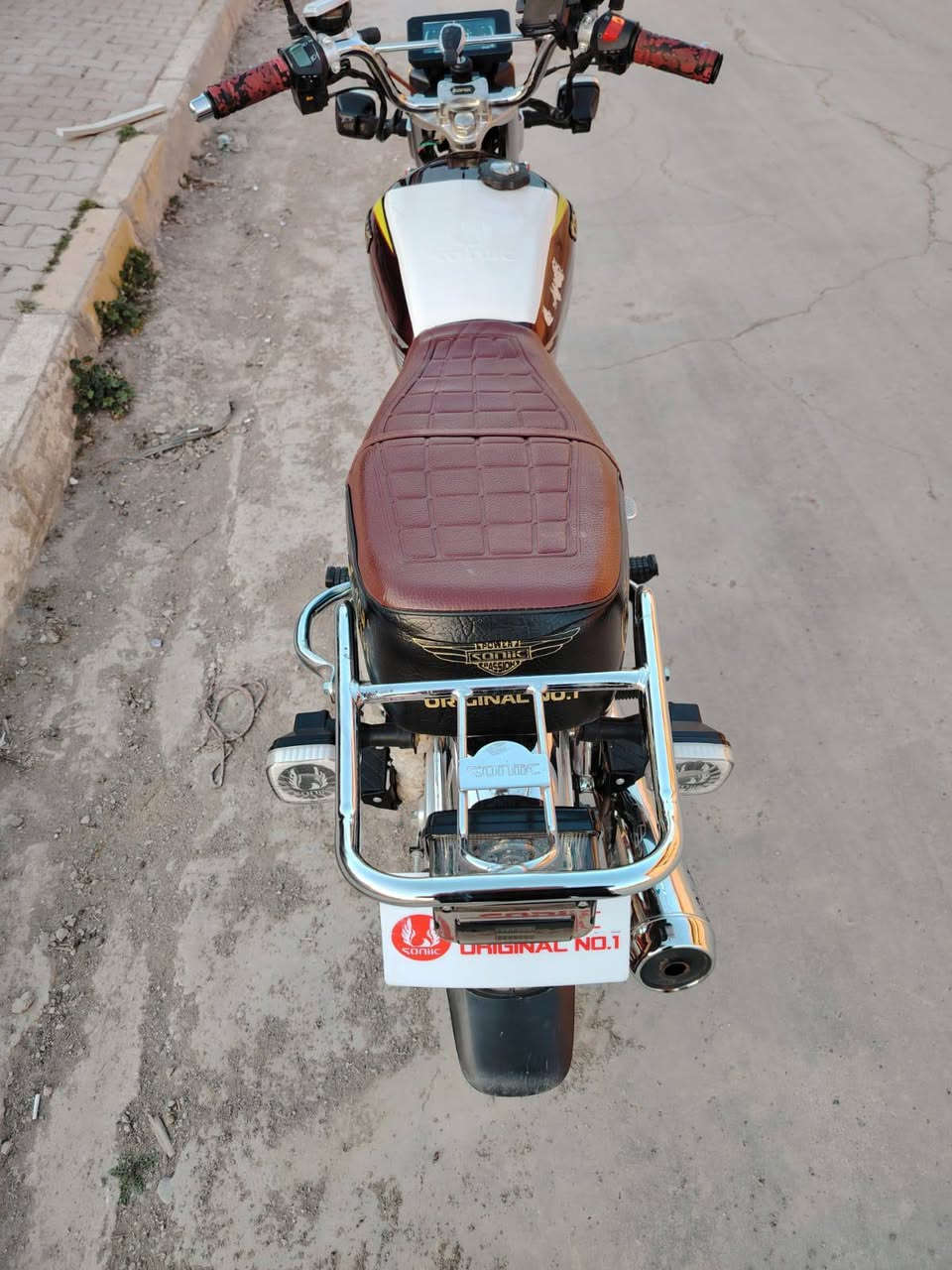 سلام عليكم  شباب دراجه سونك مبينه  كدام عينك شرط برغي  ما مفتوح سعره 775الف مكاني كركوك ***********
