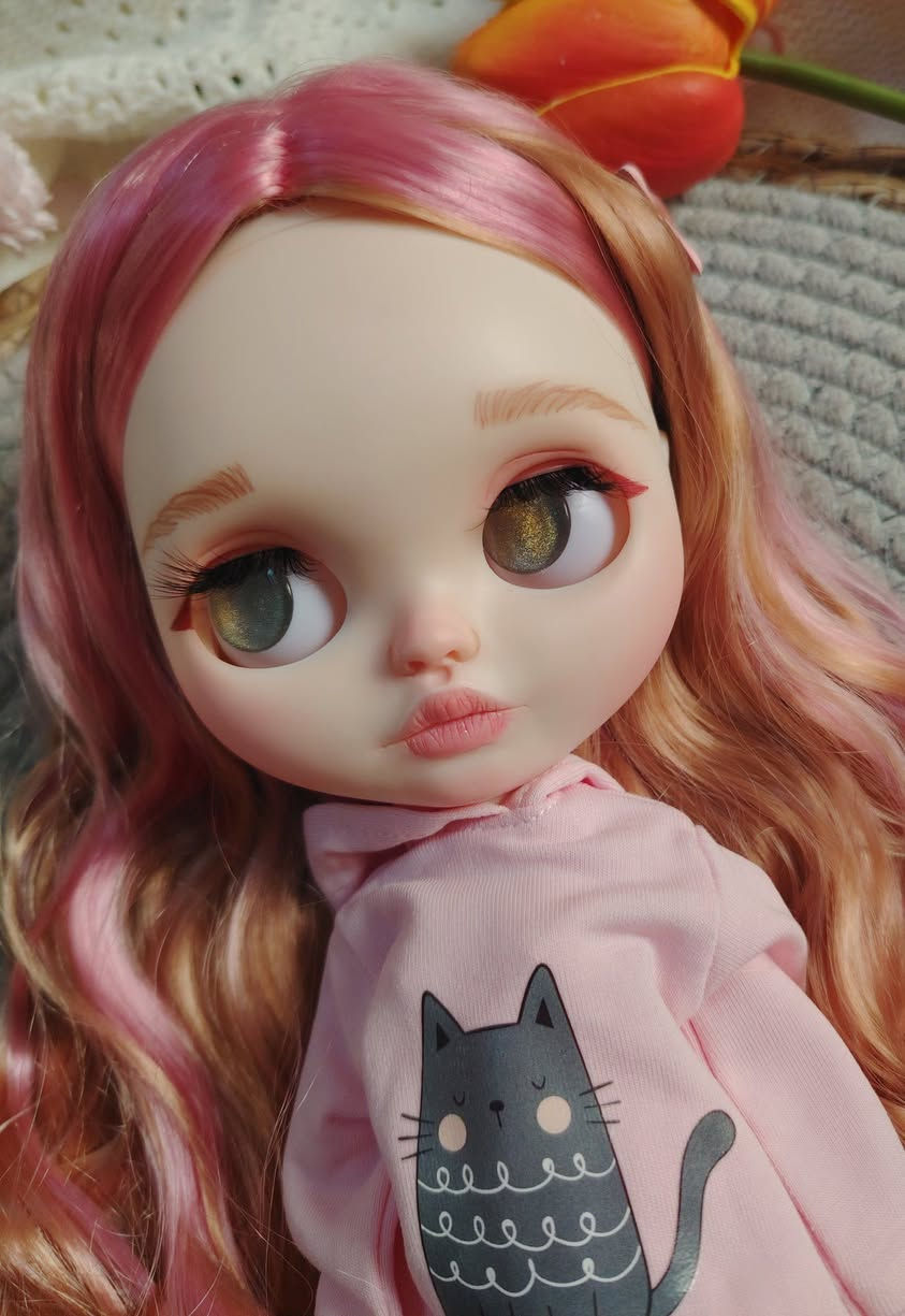 دمية بلايث جاهزة للبيع، يوجد توصيل لكل محافظات العراق
لمشاهدة مزيد من أعمالي زور الانستجرام @AnnABlytheStudio


**إذا كنت صاحب هذا الإعلان وتريد حذفه لأي سبب، رجاءا أرسل رسالة إلى الدعم الفني**