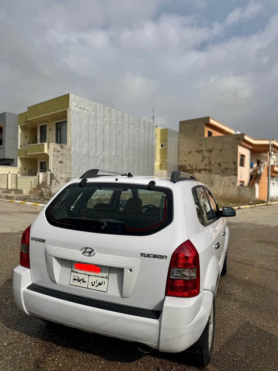 توكسان خليجي 2009 كفالة عامة مابي صبوغ دعامي الى دعامى گير محرك مامفتوح شرت كل ماشي 155 الاف سنوية ماساقط 4 سلندر 
تحويل غرامة شرت من شركة اول ايد سيارة جديد رقم سليمانية 
سعر ١٢٢$معامله قليل
عنوان سليمانية 
*********** السليمانية, العراق
