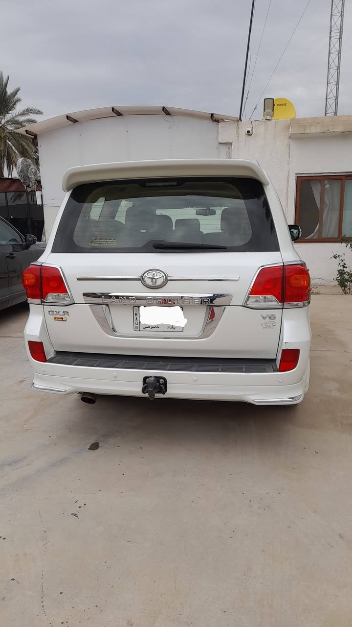 السلام عليكم
2014 بريميه بحالة ممتازة
السعر 4 شدات
كفالة گير ومكينة وحدادية وطخم تاير دنلوب
الاضرار بسيطه بارد وحار مثبت بالسونار مرفق مع الصور...
مواصفات البريم معروفه 
مكينه 6 سلندر 4000cc
بصمة تشغيل وابواب
حساس امامي خلفي 
كامره خلفية بالمرآة الوسطية استندر
تشغيل عن بعد
كشن كهربائي 3 دكم
تبريد 3 قطع
كشنات جلد بيجي 
فتحة سقف 
ثلاجة
وباقي مواصفات البريم المعروفه وكل شيئ مثبت بالصور
السيارة للجناي ممتازة وما تصرف عليها اي مبلغ
تحويل بأي وقت ومكان السيارة محافظة بابل
للإستفسار هذا الرقم ***********
