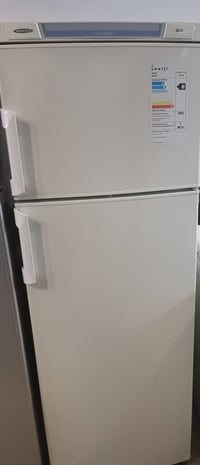 للبيع ثلاجة ١٦ قدم بلادية مو مصلحة ب١٦٠ الف  للتواصل ٠٧٥١١٣١٤٥٣١