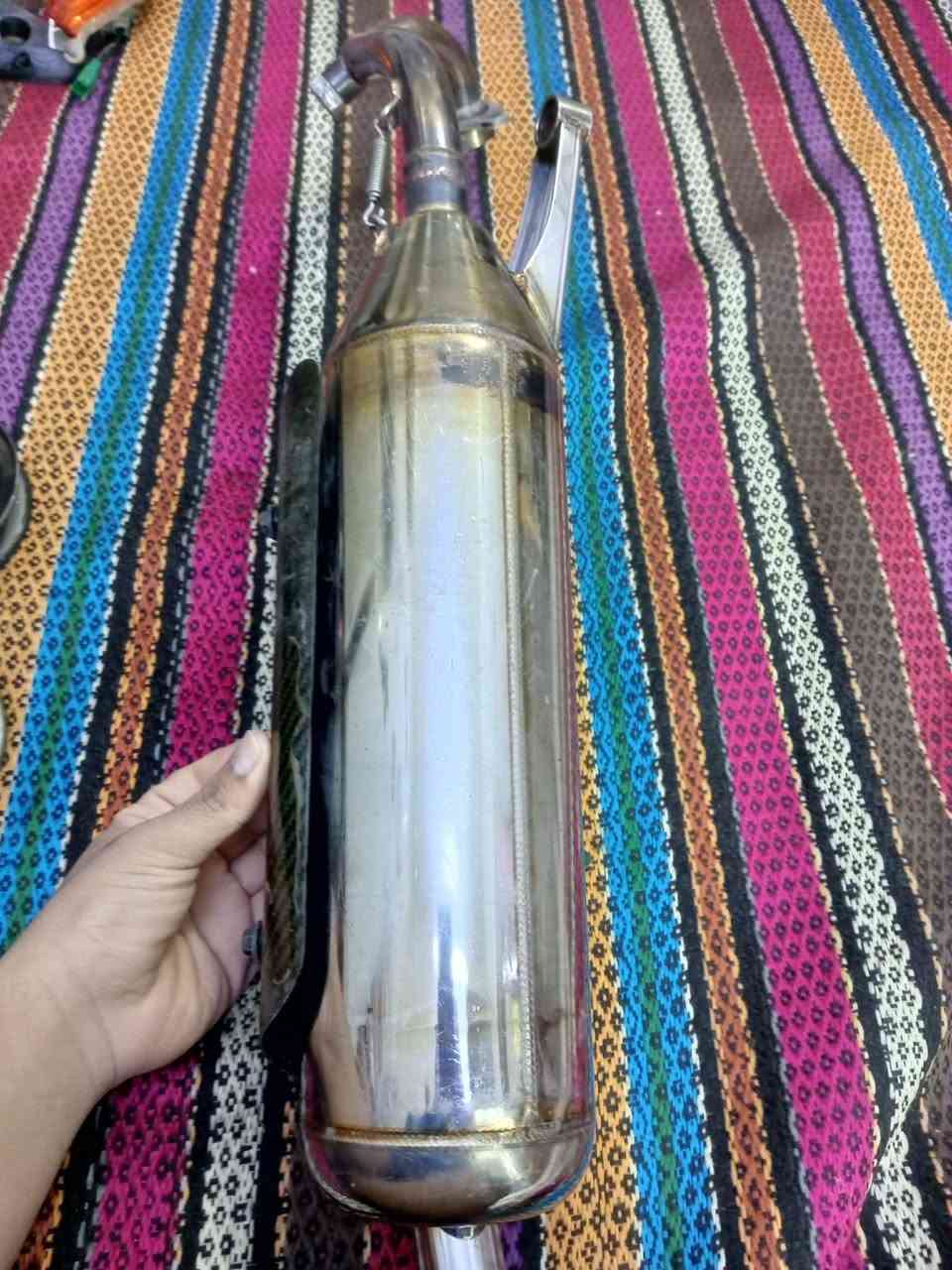 السلام عليكم غراض تزويد سكنس عام وماكس ١٢٠ كلمن وسعره غراض كلهة مال رمبه و ع الشغل 
١صلنصه ماكس ستيل بدون قطره لحيم 
٢صلنصة ماكس صجميه واقيه ملحه بدون قطره لحيم 
٣كلجات خلفيه مال سكنس عام تفصيخ مو تجاريات 
٤دبل سكنس خلفيات سعر ٤٠
٥دبل ماكس ١٢٠ عام خلفي سعر ٣٥
٦رقم فحص موقت سعر ٢٠ 
٧يدات سكنس فحل ٢٥
٨ملاقط ب١٠ الواحد 
٩ فراك برك سكنس ب١٠ 
١٠ كاعيه ماكس بوليس سفنجيه اصليه ب٢٥ 
١١ويل ماكس ١٢٠ مشيف خلفي اصلي مو تجاري ب٢٥
١٢واقيه صلنصه اصليه ب١٥  
١٣باقي الاسعار خاص او تصل ***********مكاني بغداد الكريعات
